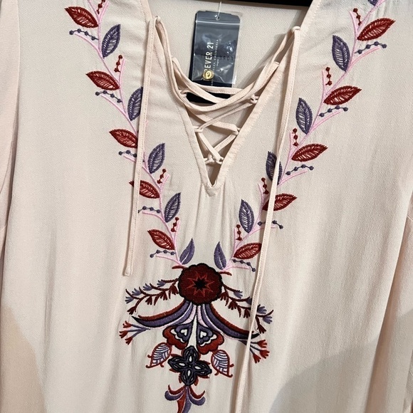 Forever 21 Embroidered Dress/ Tunic NWT - Picture 4 of 5